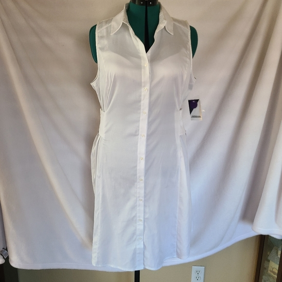 White dress - Picture 2 of 8